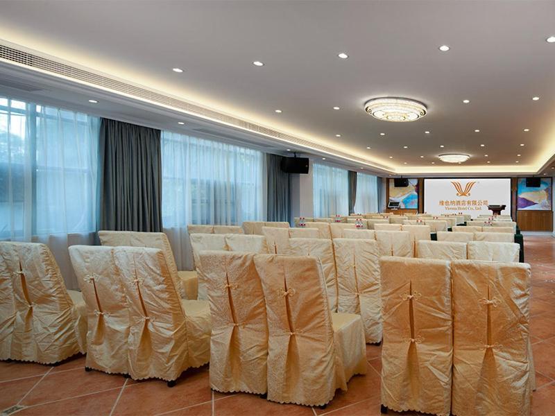 Vienna Hotel Chaozhou Plaza Esterno foto